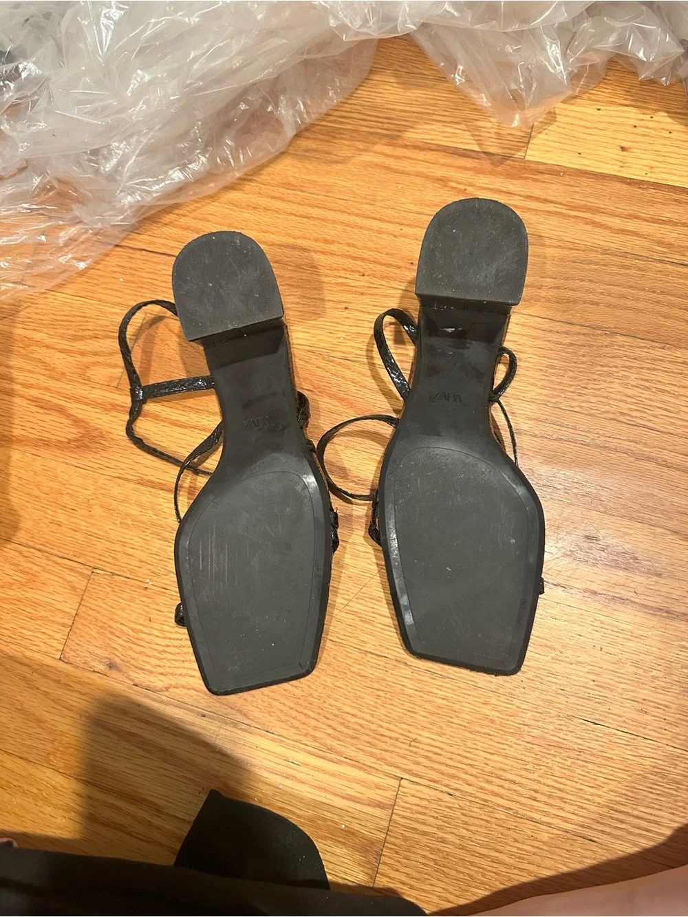 ZARA Black Strappy Square-Toe Block Heel Sandals